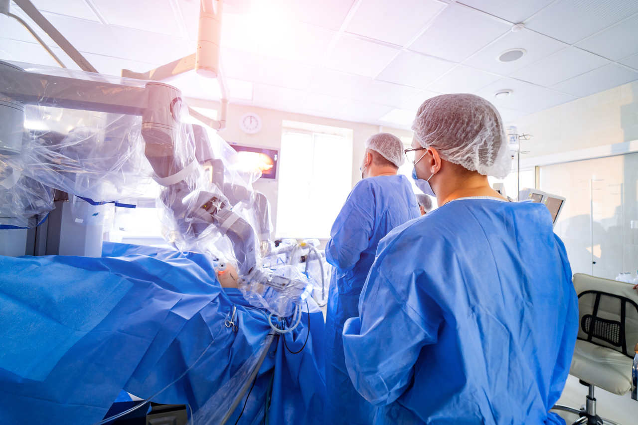 Cirurgia Robótica Goiânia - Cirurgia robótica é grande aliada no tratamento do câncer