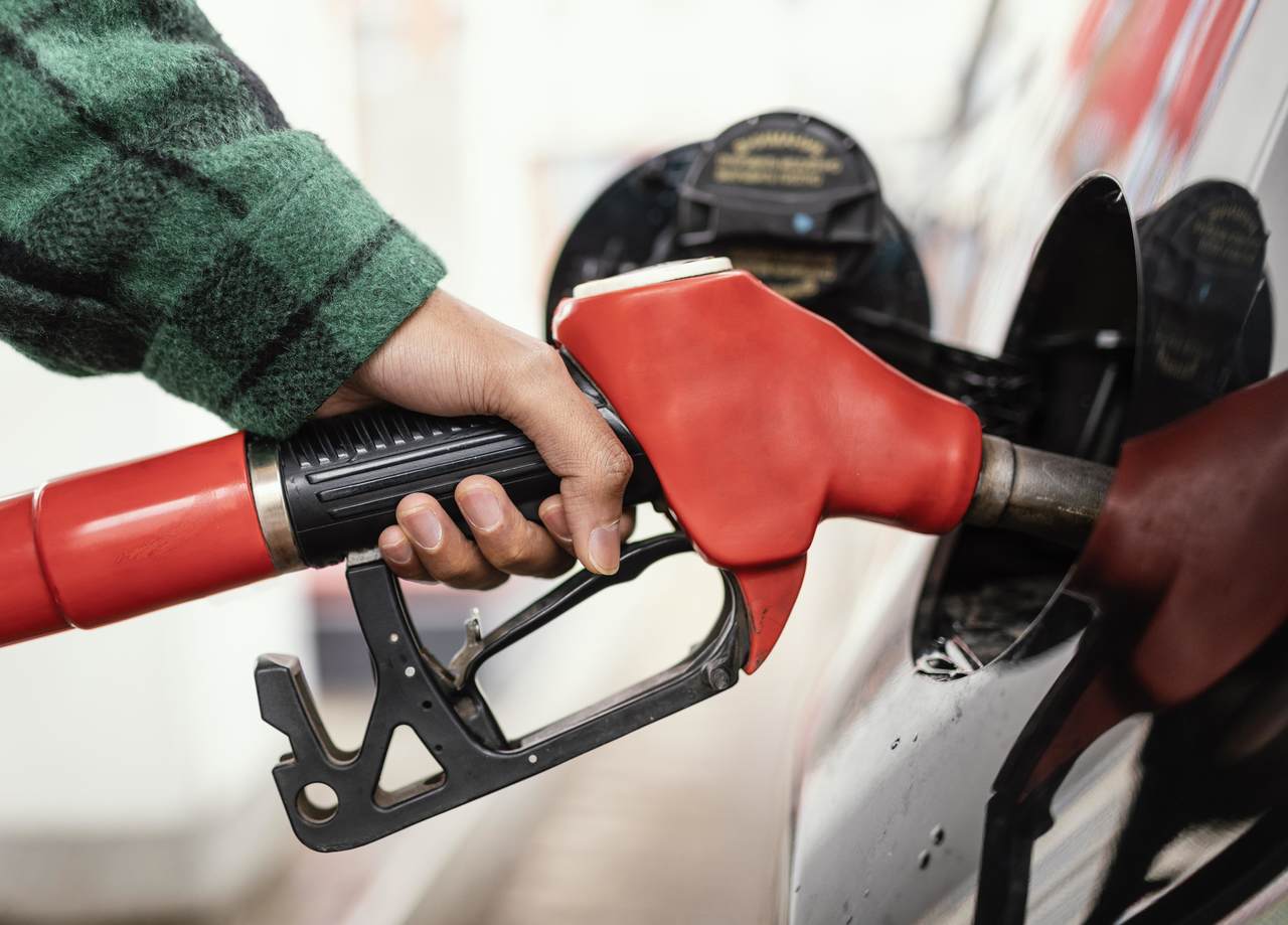 Jornal Opinião Goiás - Petrobras reduz litro da gasolina em R$ 0,25 nas distribuidoras