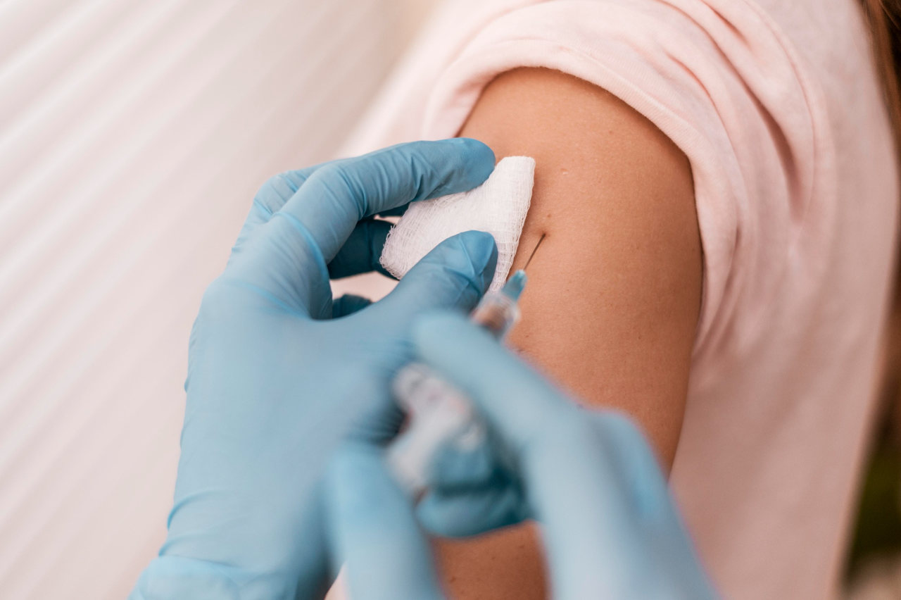 Jornal Opinião Goiás - Estudo mostra que Brasil está abaixo da meta de vacinação contra HPV