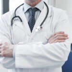 Conheça o Dr. Marco Túlio Cruvinel, Referência no tratamento de câncer urológico com Cirurgia Robótica em Goiânia e região