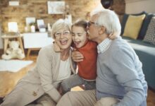 Hotelaria para Idosos Goiânia - A importância do convívio intergeracional para o bem-estar dos idosos