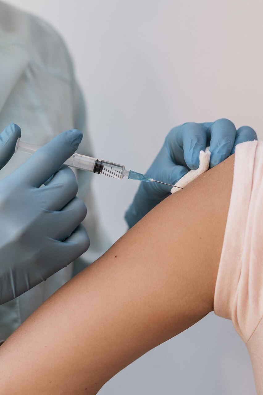 Jornal Opinião de Goiás - Anvisa dá registro definitivo para vacina bivalente contra covid-19