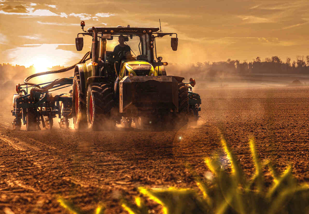 Jornal Opinião de Goiás - Agro tem saldo positivo de 9.855 empregos