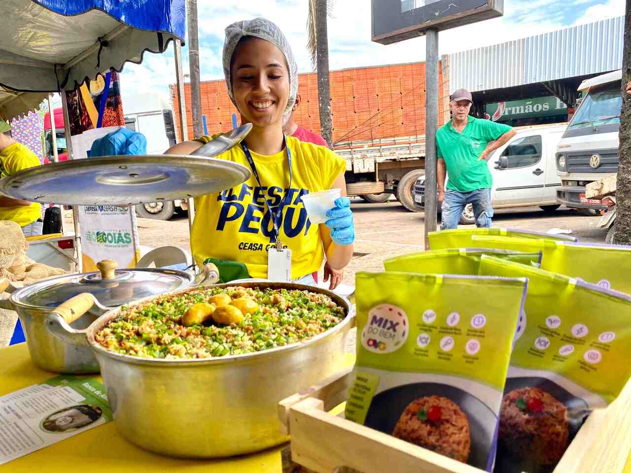 OVG Apresenta Versão Especial do Mix do Bem na Terceira Edição da Festa do Pequi na Ceasa