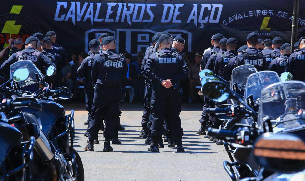 Fotos - Wesley Costa - Governador Ronaldo Caiado durante entrega de equipamentos para o Grupamento de Intervenção Rápida Ostensiva (Giro) da Polícia Militar