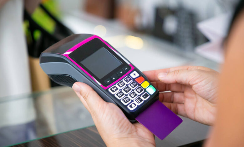 Teto de 100% para juros do rotativo do cartão de crédito e portabilidade são medidas do CMN