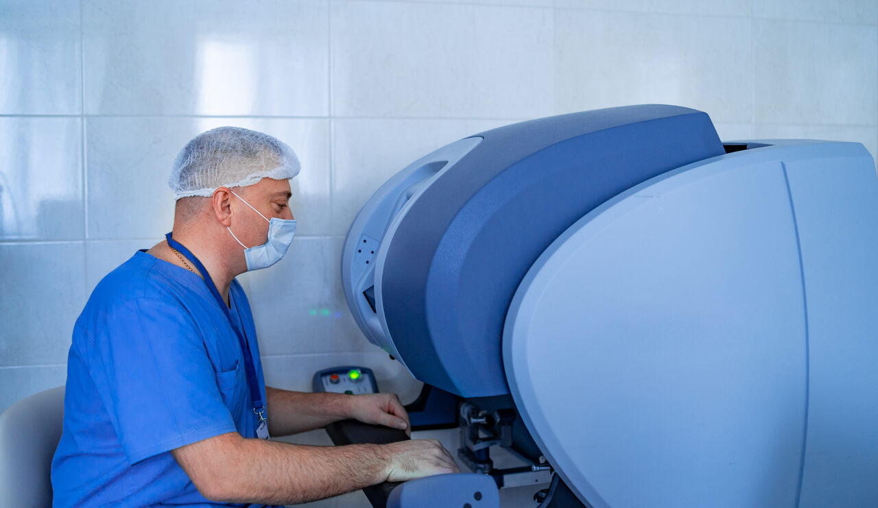 A cirurgia robótica substitui o cirurgião?